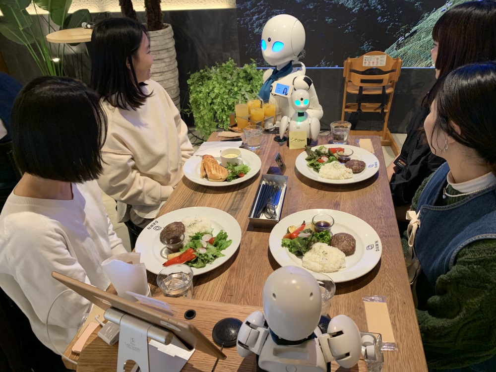 【3年生】分身ロボットカフェへ行ってきました.