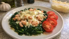 下ゆでなしで手早く一品:レンジで作るとろ〜りチーズほうれん草(鮭フレーク入り)