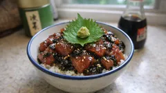 海苔の佃煮でタレいらず:マグロの簡単漬け(混ぜて冷やすだけ)