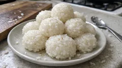 切り餅を入れて炊くだけ。いつもの塩むすびがもっちり「もち塩むすび」レシピ