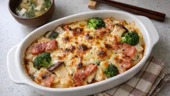 小麦粉も生クリームもなし。豆腐ソースで作る「大根とベーコンのやさしいグラタン」（レンジ＋トースター）