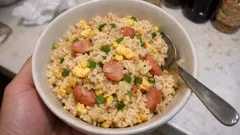 火を使わず5分でパラパラに:レンジだけの簡単チャーハン