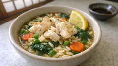 ワンパンでしっとり白身魚とオルゾのレモン煮込み—ほうれん草たっぷり