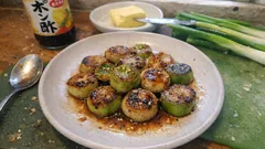 新玉ねぎがとろ甘に—片栗粉で香ばしく仕上げる「バタぽんソテー」