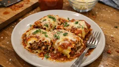 取り分け簡単、ラザニアロール：牛ひき肉ミートソースととろけるチーズで焼くだけ